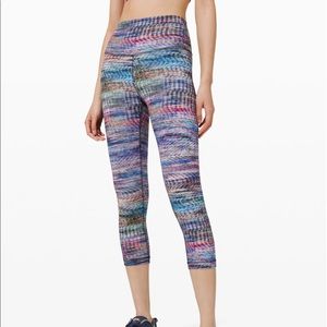 Wunder under crop multi color size 4